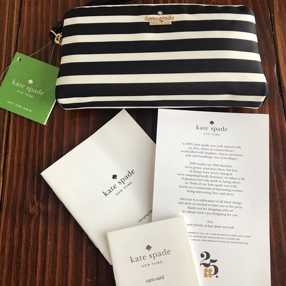 Brand New Kate Spade Nella Charging Wristlet - Picture 2 of 8